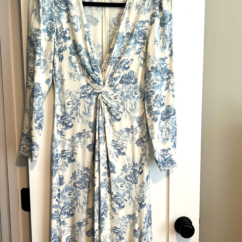 REFORMATION GATSBY DRESS SIZE 8. No alterations-wore one evening for my wedding